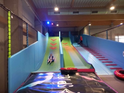  (photo)