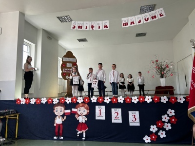  (photo)