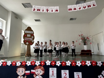  (photo)