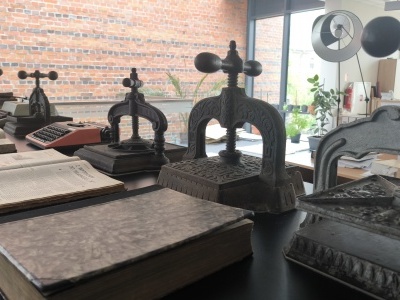  (photo)