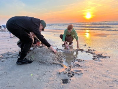  (photo)