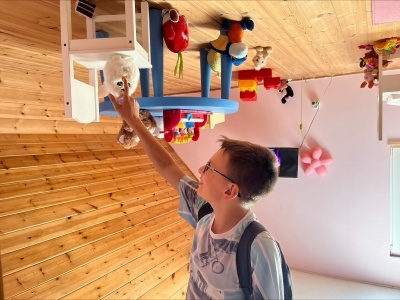  (photo)