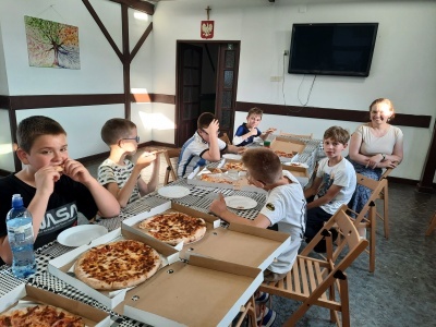  (photo)