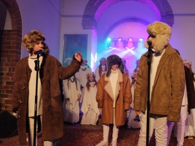  (photo)