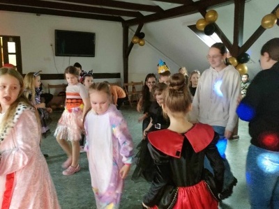  (photo)