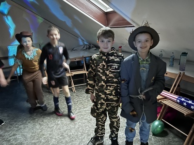  (photo)