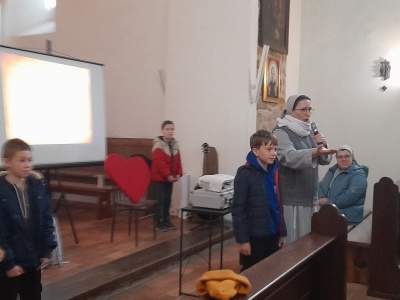  (photo)