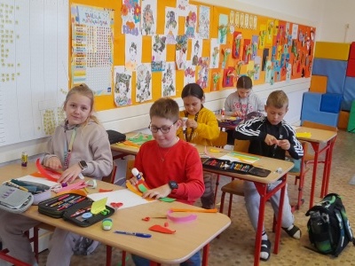  (photo)