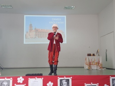  (photo)
