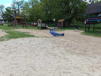  (photo)