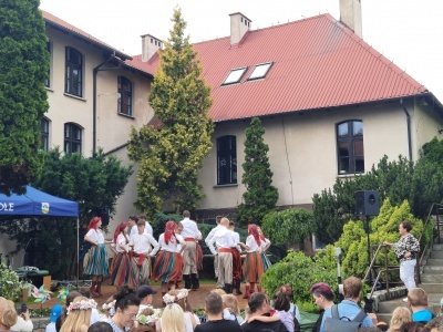  (photo)