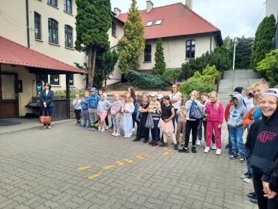  (photo)