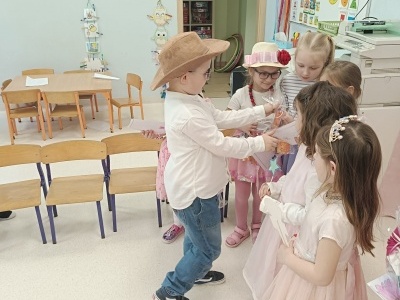 (photo)